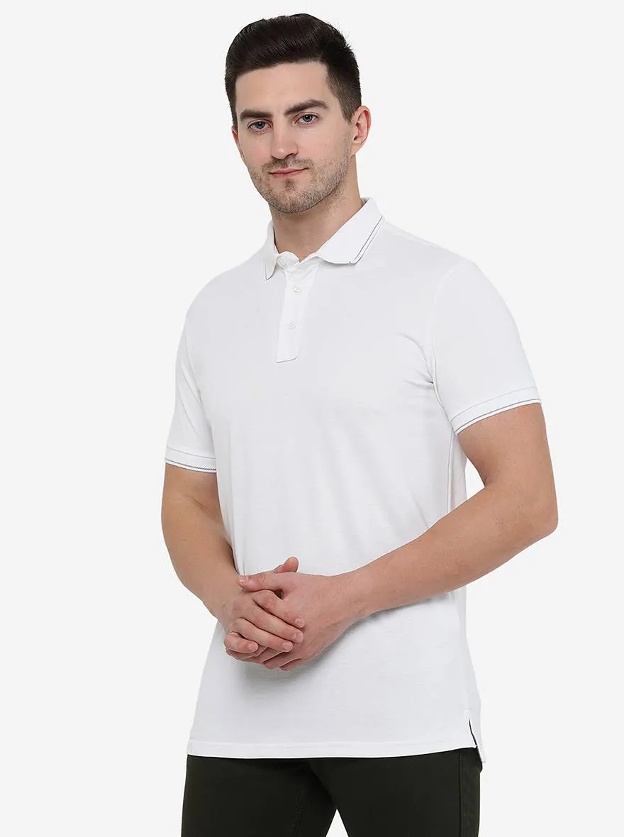 White Solid Slim Fit Polo T-Shirt | JadeBlue