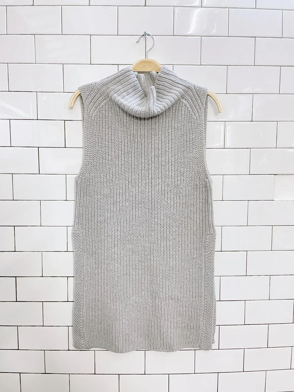 wilfred durandal sleeveless wool sweater